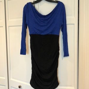 Scoop neck dress